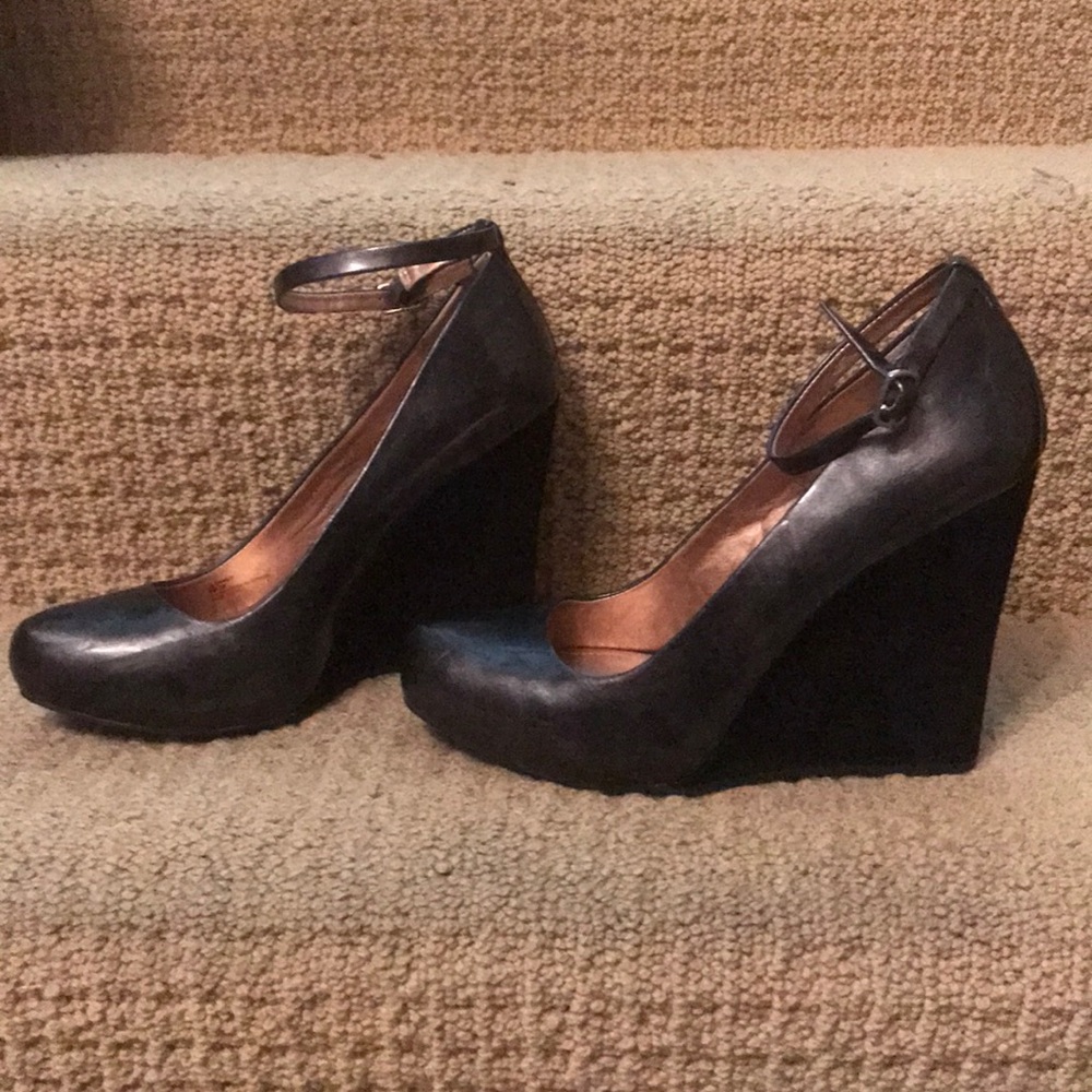 BCBGeneration ‘Damilo’ Wedge shoes